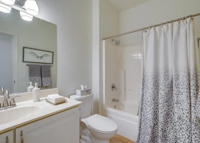 Holiday home Near Golf Courses: W/ Private Pool Surprise
