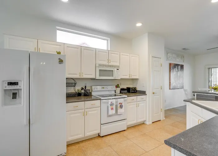 Holiday home Near Golf Courses: W/ Private Pool Surprise