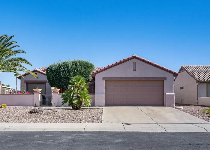 Near Golf Courses: W/ Private Pool Holiday home *