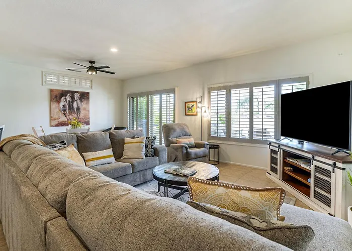 Holiday home Near Golf Courses: W/ Private Pool Surprise